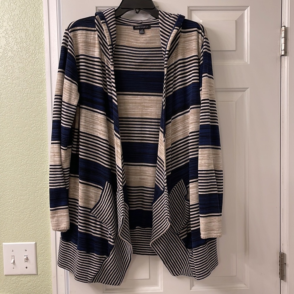 # Pankhurst cardigan. - Picture 5 of 11